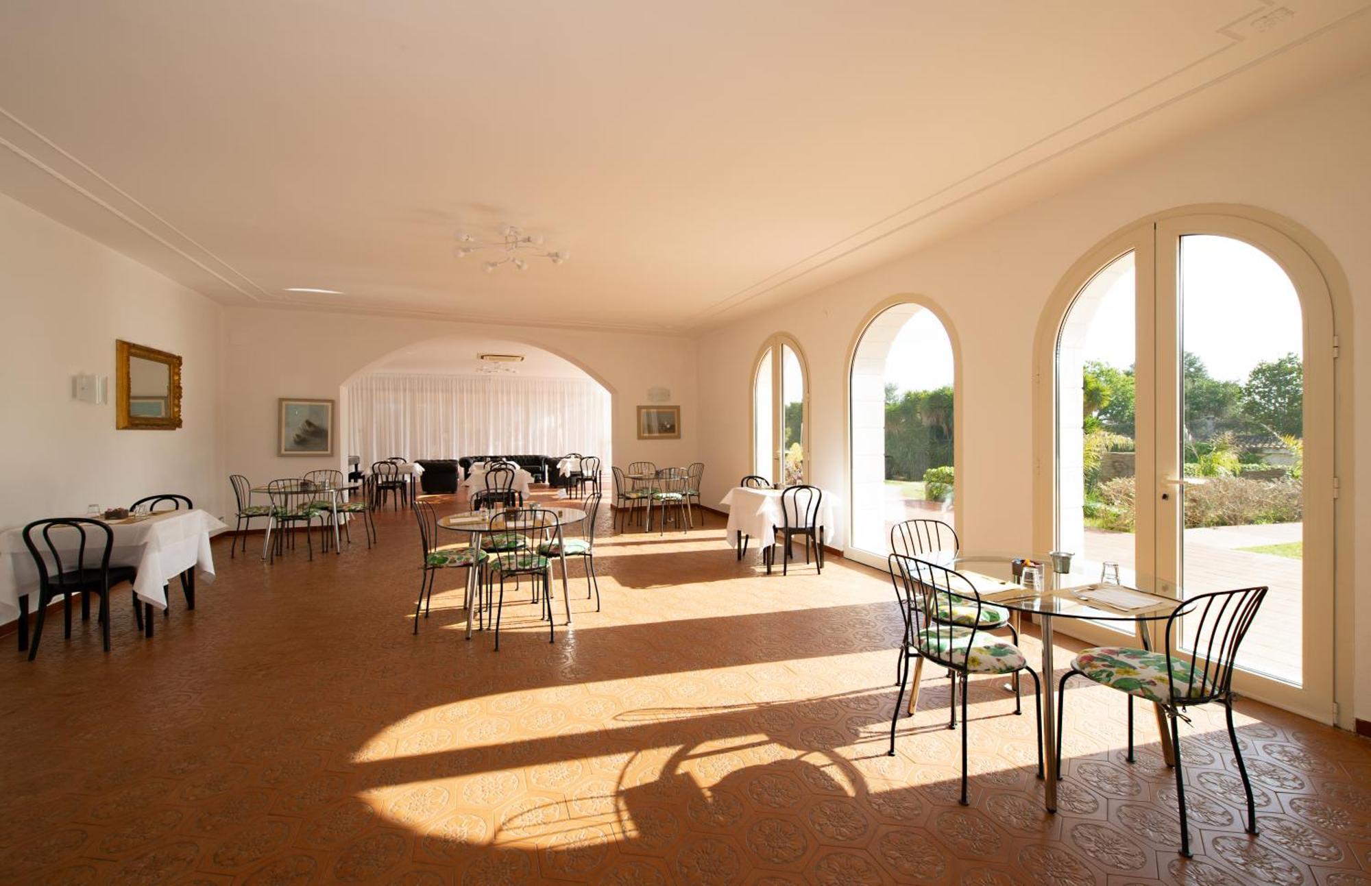 Isola Charm B&B - A Historic Villa Near Punta Del Pero Beach Syracuse ภายนอก รูปภาพ