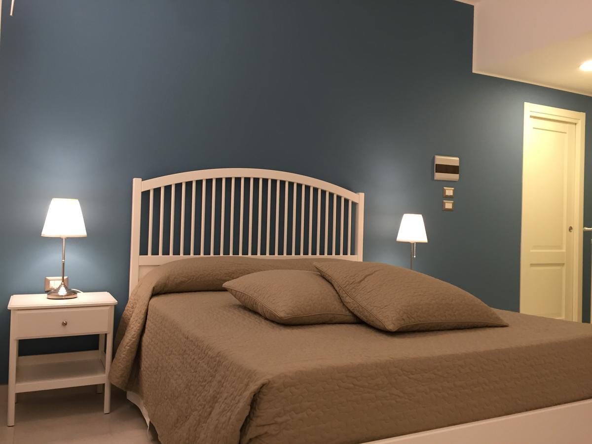 Isola Charm B&B - A Historic Villa Near Punta Del Pero Beach Syracuse ภายนอก รูปภาพ